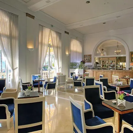 Отель Carlton Cannes, A Regent Канны